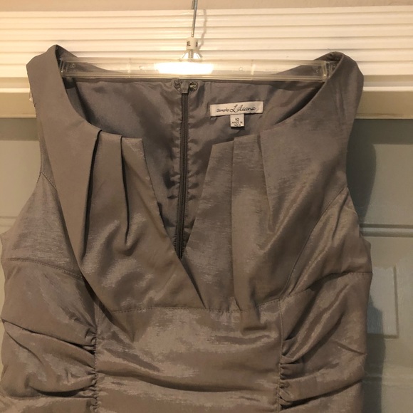 Dress - Picture 2 of 5